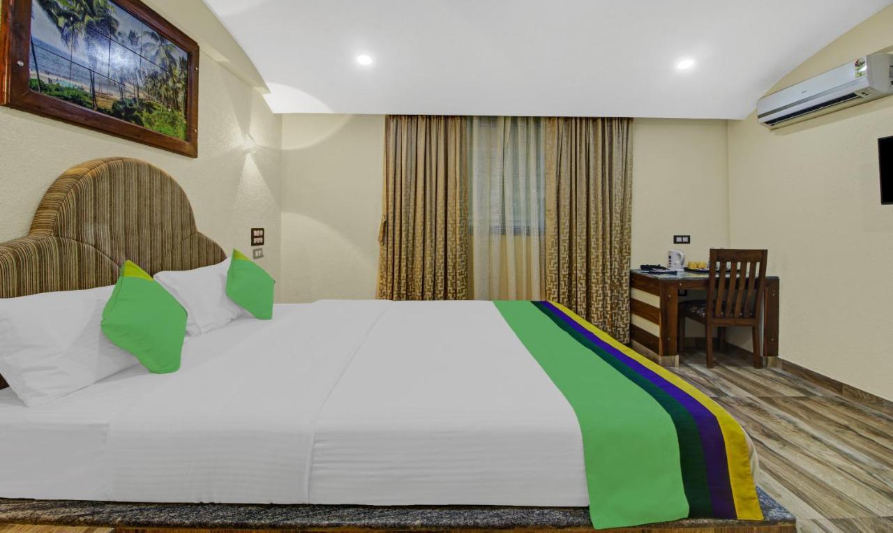Treebo Majestic Palms, 2 Km From Colva Beach Benaulim Buitenkant foto